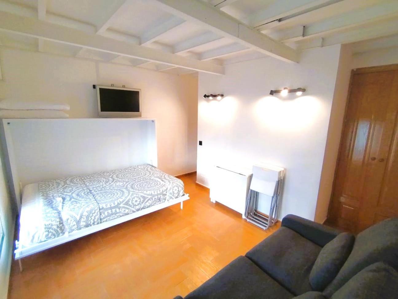 Puerta Del Sol - Apartamento Para 4 Madrid Kültér fotó